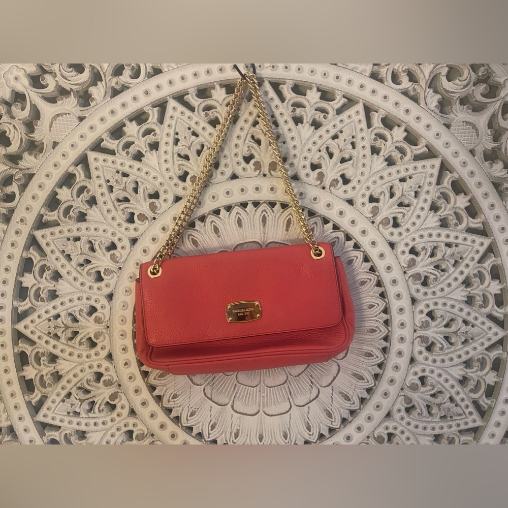 MICHAEL KORS SHOULDER BAG